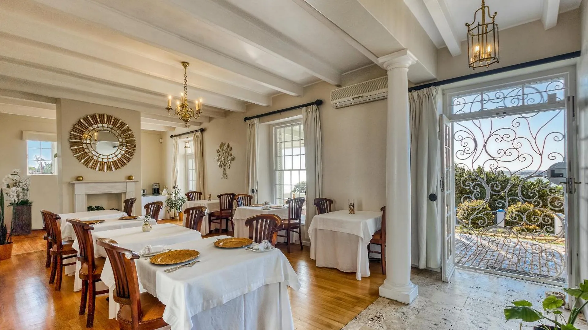 Guest house Manor On The Bay Hotel Gordons Bay