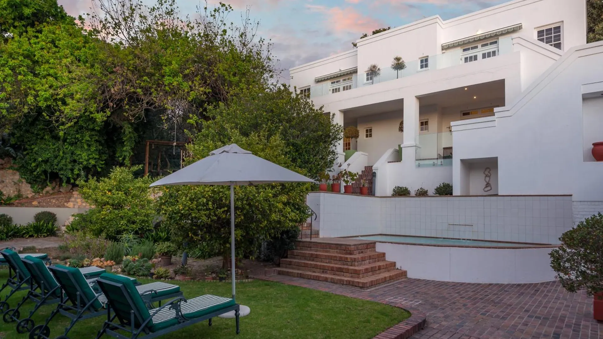 Hotel Manor On The Bay à Gordonʼs Bay Maison d'hôtes