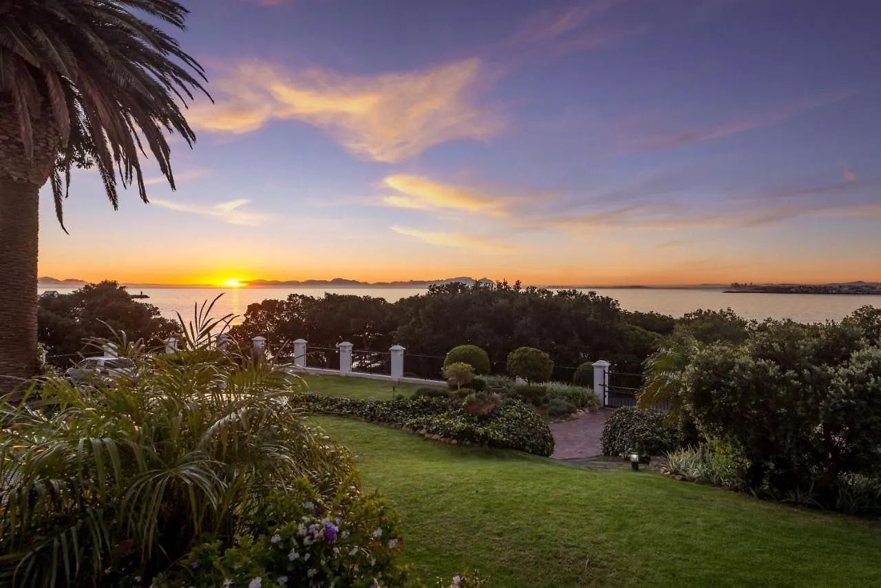 Maison d'hôtes Hotel Manor On The Bay à Gordonʼs Bay